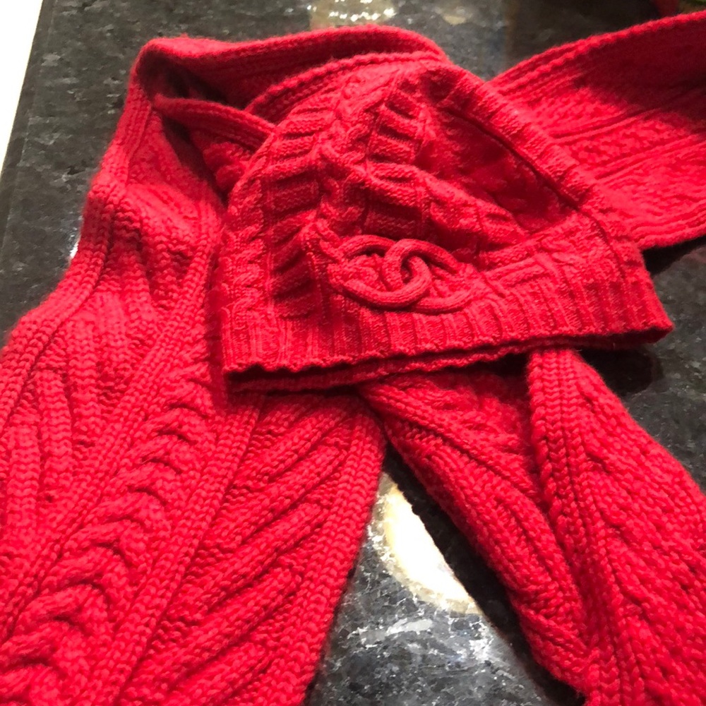 Chanel wool knit Scarf and beanie set